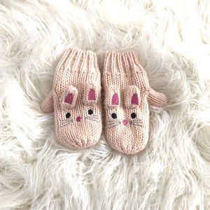 H&M bunny mittens